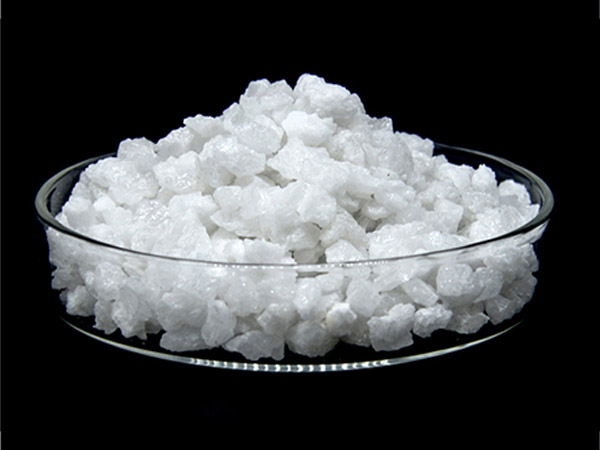 電熔白剛玉耐火材料的特點(diǎn)
